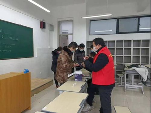 登封教育人 同心抗疫，全力護航核酸檢測平穩(wěn)有序
